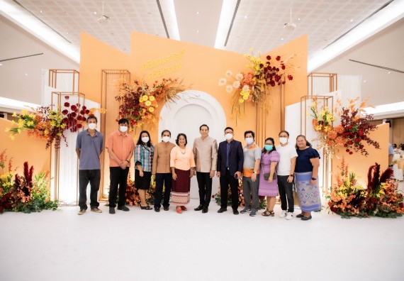 ภาพกิจกรรม  ผู้บริหาร คณาจารย์ บุคลากร คณะวิทยาศาสตร์และเทคโนโลยี เข้าร่วมงานแสดงมุทิตาจิต แด่ผู้เกษียณอายุราชการ มหาวิทยาลัยราชภัฏกำแพงเพชร ประจำปี ๒๕๖๕ เกษียณสวัสดิ์ ศรีสักทอง