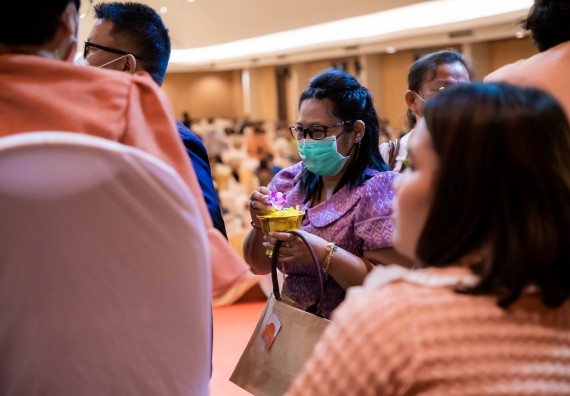 ภาพกิจกรรม  ผู้บริหาร คณาจารย์ บุคลากร คณะวิทยาศาสตร์และเทคโนโลยี เข้าร่วมงานแสดงมุทิตาจิต แด่ผู้เกษียณอายุราชการ มหาวิทยาลัยราชภัฏกำแพงเพชร ประจำปี ๒๕๖๕ เกษียณสวัสดิ์ ศรีสักทอง