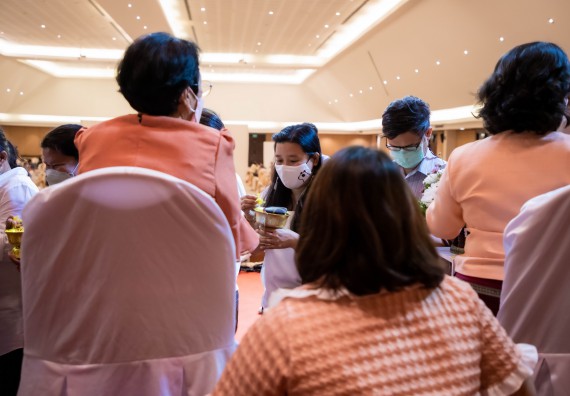 ภาพกิจกรรม  ผู้บริหาร คณาจารย์ บุคลากร คณะวิทยาศาสตร์และเทคโนโลยี เข้าร่วมงานแสดงมุทิตาจิต แด่ผู้เกษียณอายุราชการ มหาวิทยาลัยราชภัฏกำแพงเพชร ประจำปี ๒๕๖๕ เกษียณสวัสดิ์ ศรีสักทอง