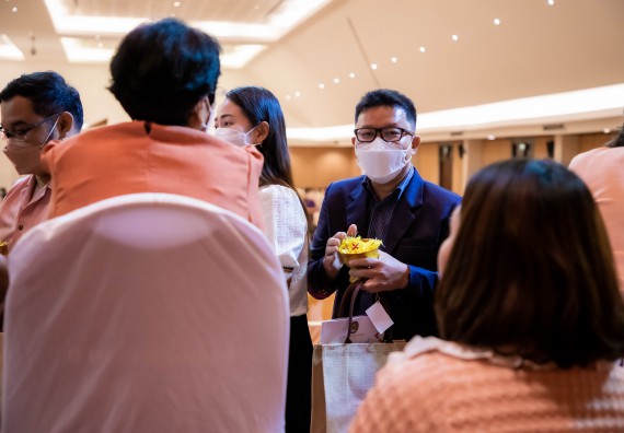 ภาพกิจกรรม  ผู้บริหาร คณาจารย์ บุคลากร คณะวิทยาศาสตร์และเทคโนโลยี เข้าร่วมงานแสดงมุทิตาจิต แด่ผู้เกษียณอายุราชการ มหาวิทยาลัยราชภัฏกำแพงเพชร ประจำปี ๒๕๖๕ เกษียณสวัสดิ์ ศรีสักทอง