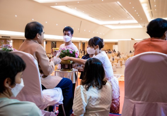 ภาพกิจกรรม  ผู้บริหาร คณาจารย์ บุคลากร คณะวิทยาศาสตร์และเทคโนโลยี เข้าร่วมงานแสดงมุทิตาจิต แด่ผู้เกษียณอายุราชการ มหาวิทยาลัยราชภัฏกำแพงเพชร ประจำปี ๒๕๖๕ เกษียณสวัสดิ์ ศรีสักทอง