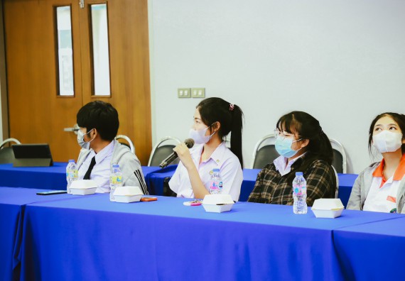 คณะวิทยาศาสตร์และเทคโนโลยี จัดกิจกรรมสนทนากลุ่ม (Focus Group Discussion) นักศึกษาคณะวิทยาศาสตร์และเทคโนโลยี ชั้นปีที่ 1