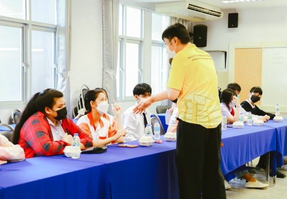 คณะวิทยาศาสตร์และเทคโนโลยี จัดกิจกรรมสนทนากลุ่ม (Focus Group Discussion) นักศึกษาคณะวิทยาศาสตร์และเทคโนโลยี ชั้นปีที่ 1