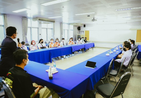 คณะวิทยาศาสตร์และเทคโนโลยี จัดกิจกรรมสนทนากลุ่ม (Focus Group Discussion) นักศึกษาคณะวิทยาศาสตร์และเทคโนโลยี ชั้นปีที่ 1