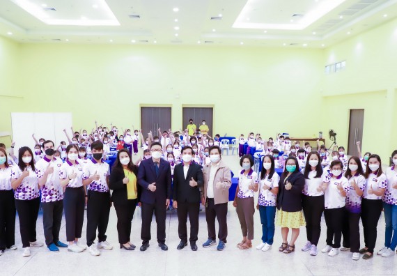 ภาพกิจกรรม  โรงเรียนอนุบาลกำแพงเพชร ร่วมกับคณะวิทยาศาสตร์และเทคโนโลยี จัดโครงการ Science Camp สำหรับนักเรียนห้องเรียนพิเศษ (MEP) ระดับชั้นประถมศึกษาปีที่ 1-6