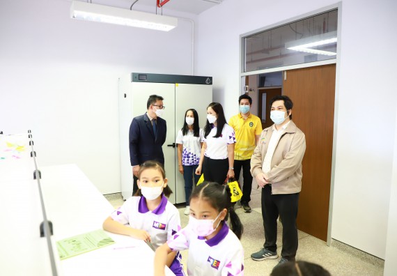 ภาพกิจกรรม  โรงเรียนอนุบาลกำแพงเพชร ร่วมกับคณะวิทยาศาสตร์และเทคโนโลยี จัดโครงการ Science Camp สำหรับนักเรียนห้องเรียนพิเศษ (MEP) ระดับชั้นประถมศึกษาปีที่ 1-6