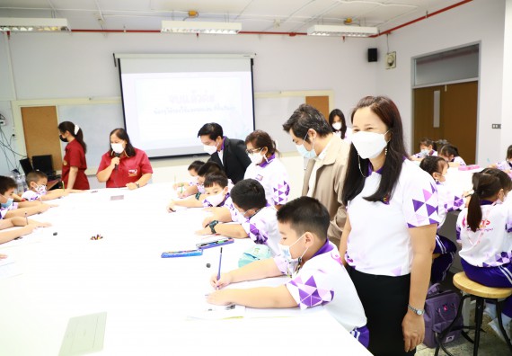 ภาพกิจกรรม  โรงเรียนอนุบาลกำแพงเพชร ร่วมกับคณะวิทยาศาสตร์และเทคโนโลยี จัดโครงการ Science Camp สำหรับนักเรียนห้องเรียนพิเศษ (MEP) ระดับชั้นประถมศึกษาปีที่ 1-6