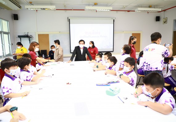 ภาพกิจกรรม  โรงเรียนอนุบาลกำแพงเพชร ร่วมกับคณะวิทยาศาสตร์และเทคโนโลยี จัดโครงการ Science Camp สำหรับนักเรียนห้องเรียนพิเศษ (MEP) ระดับชั้นประถมศึกษาปีที่ 1-6