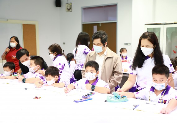 ภาพกิจกรรม  โรงเรียนอนุบาลกำแพงเพชร ร่วมกับคณะวิทยาศาสตร์และเทคโนโลยี จัดโครงการ Science Camp สำหรับนักเรียนห้องเรียนพิเศษ (MEP) ระดับชั้นประถมศึกษาปีที่ 1-6