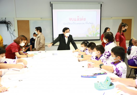 ภาพกิจกรรม  โรงเรียนอนุบาลกำแพงเพชร ร่วมกับคณะวิทยาศาสตร์และเทคโนโลยี จัดโครงการ Science Camp สำหรับนักเรียนห้องเรียนพิเศษ (MEP) ระดับชั้นประถมศึกษาปีที่ 1-6