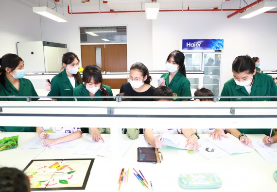 ภาพกิจกรรม  โรงเรียนอนุบาลกำแพงเพชร ร่วมกับคณะวิทยาศาสตร์และเทคโนโลยี จัดโครงการ Science Camp สำหรับนักเรียนห้องเรียนพิเศษ (MEP) ระดับชั้นประถมศึกษาปีที่ 1-6