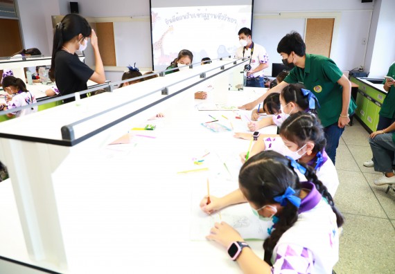 ภาพกิจกรรม  โรงเรียนอนุบาลกำแพงเพชร ร่วมกับคณะวิทยาศาสตร์และเทคโนโลยี จัดโครงการ Science Camp สำหรับนักเรียนห้องเรียนพิเศษ (MEP) ระดับชั้นประถมศึกษาปีที่ 1-6