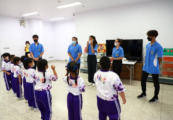 ภาพกิจกรรม  โรงเรียนอนุบาลกำแพงเพชร ร่วมกับคณะวิทยาศาสตร์และเทคโนโลยี จัดโครงการ Science Camp สำหรับนักเรียนห้องเรียนพิเศษ (MEP) ระดับชั้นประถมศึกษาปีที่ 1-6