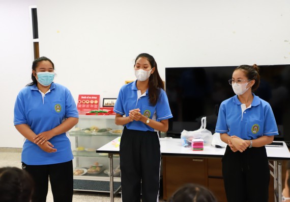 ภาพกิจกรรม  โรงเรียนอนุบาลกำแพงเพชร ร่วมกับคณะวิทยาศาสตร์และเทคโนโลยี จัดโครงการ Science Camp สำหรับนักเรียนห้องเรียนพิเศษ (MEP) ระดับชั้นประถมศึกษาปีที่ 1-6