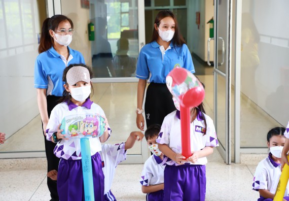 ภาพกิจกรรม  โรงเรียนอนุบาลกำแพงเพชร ร่วมกับคณะวิทยาศาสตร์และเทคโนโลยี จัดโครงการ Science Camp สำหรับนักเรียนห้องเรียนพิเศษ (MEP) ระดับชั้นประถมศึกษาปีที่ 1-6