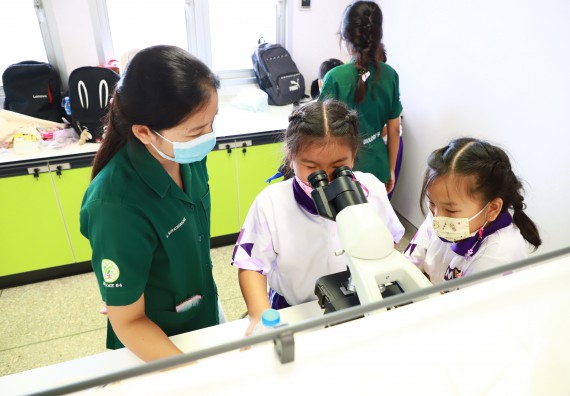 ภาพกิจกรรม  โรงเรียนอนุบาลกำแพงเพชร ร่วมกับคณะวิทยาศาสตร์และเทคโนโลยี จัดโครงการ Science Camp สำหรับนักเรียนห้องเรียนพิเศษ (MEP) ระดับชั้นประถมศึกษาปีที่ 1-6