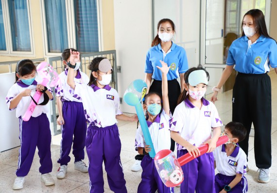 ภาพกิจกรรม  โรงเรียนอนุบาลกำแพงเพชร ร่วมกับคณะวิทยาศาสตร์และเทคโนโลยี จัดโครงการ Science Camp สำหรับนักเรียนห้องเรียนพิเศษ (MEP) ระดับชั้นประถมศึกษาปีที่ 1-6