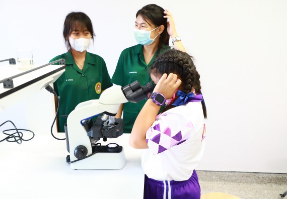 ภาพกิจกรรม  โรงเรียนอนุบาลกำแพงเพชร ร่วมกับคณะวิทยาศาสตร์และเทคโนโลยี จัดโครงการ Science Camp สำหรับนักเรียนห้องเรียนพิเศษ (MEP) ระดับชั้นประถมศึกษาปีที่ 1-6