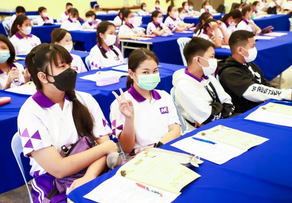 ภาพกิจกรรม  โรงเรียนอนุบาลกำแพงเพชร ร่วมกับคณะวิทยาศาสตร์และเทคโนโลยี จัดโครงการ Science Camp สำหรับนักเรียนห้องเรียนพิเศษ (MEP) ระดับชั้นประถมศึกษาปีที่ 1-6