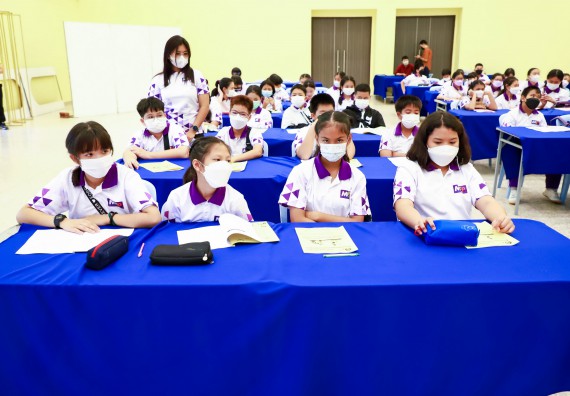 ภาพกิจกรรม  โรงเรียนอนุบาลกำแพงเพชร ร่วมกับคณะวิทยาศาสตร์และเทคโนโลยี จัดโครงการ Science Camp สำหรับนักเรียนห้องเรียนพิเศษ (MEP) ระดับชั้นประถมศึกษาปีที่ 1-6