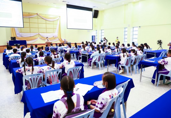 ภาพกิจกรรม  โรงเรียนอนุบาลกำแพงเพชร ร่วมกับคณะวิทยาศาสตร์และเทคโนโลยี จัดโครงการ Science Camp สำหรับนักเรียนห้องเรียนพิเศษ (MEP) ระดับชั้นประถมศึกษาปีที่ 1-6