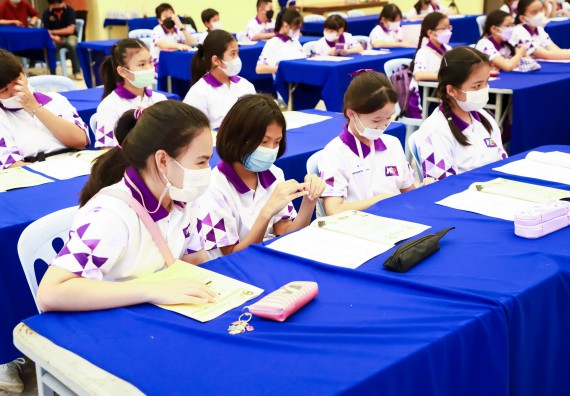 ภาพกิจกรรม  โรงเรียนอนุบาลกำแพงเพชร ร่วมกับคณะวิทยาศาสตร์และเทคโนโลยี จัดโครงการ Science Camp สำหรับนักเรียนห้องเรียนพิเศษ (MEP) ระดับชั้นประถมศึกษาปีที่ 1-6