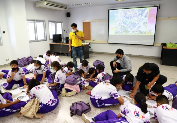 ภาพกิจกรรม  โรงเรียนอนุบาลกำแพงเพชร ร่วมกับคณะวิทยาศาสตร์และเทคโนโลยี จัดโครงการ Science Camp สำหรับนักเรียนห้องเรียนพิเศษ (MEP) ระดับชั้นประถมศึกษาปีที่ 1-6