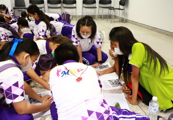 ภาพกิจกรรม  โรงเรียนอนุบาลกำแพงเพชร ร่วมกับคณะวิทยาศาสตร์และเทคโนโลยี จัดโครงการ Science Camp สำหรับนักเรียนห้องเรียนพิเศษ (MEP) ระดับชั้นประถมศึกษาปีที่ 1-6