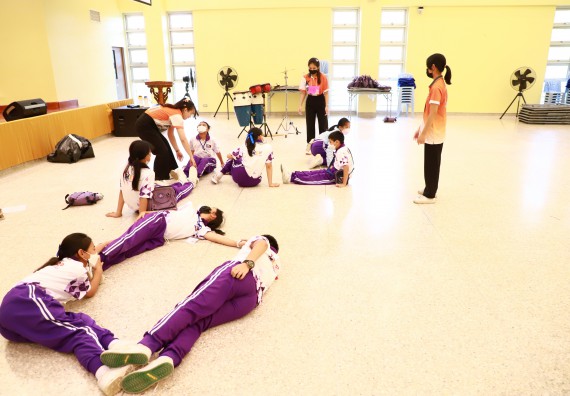 ภาพกิจกรรม  โรงเรียนอนุบาลกำแพงเพชร ร่วมกับคณะวิทยาศาสตร์และเทคโนโลยี จัดโครงการ Science Camp สำหรับนักเรียนห้องเรียนพิเศษ (MEP) ระดับชั้นประถมศึกษาปีที่ 1-6