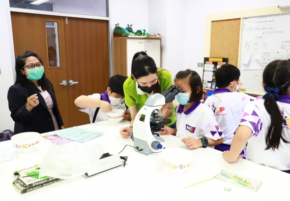 ภาพกิจกรรม  โรงเรียนอนุบาลกำแพงเพชร ร่วมกับคณะวิทยาศาสตร์และเทคโนโลยี จัดโครงการ Science Camp สำหรับนักเรียนห้องเรียนพิเศษ (MEP) ระดับชั้นประถมศึกษาปีที่ 1-6