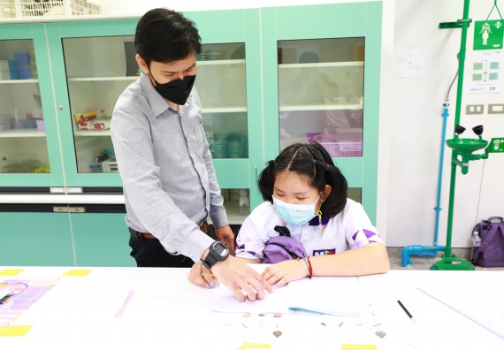 ภาพกิจกรรม  โรงเรียนอนุบาลกำแพงเพชร ร่วมกับคณะวิทยาศาสตร์และเทคโนโลยี จัดโครงการ Science Camp สำหรับนักเรียนห้องเรียนพิเศษ (MEP) ระดับชั้นประถมศึกษาปีที่ 1-6