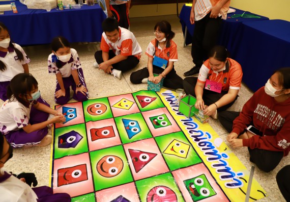 ภาพกิจกรรม  โรงเรียนอนุบาลกำแพงเพชร ร่วมกับคณะวิทยาศาสตร์และเทคโนโลยี จัดโครงการ Science Camp สำหรับนักเรียนห้องเรียนพิเศษ (MEP) ระดับชั้นประถมศึกษาปีที่ 1-6