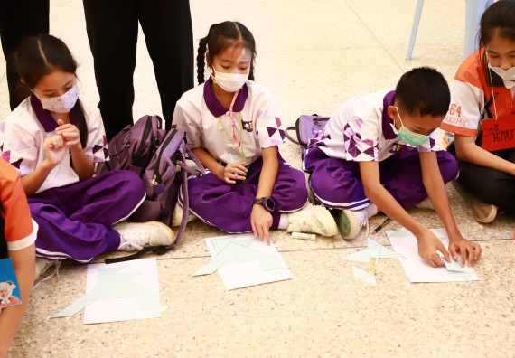 ภาพกิจกรรม  โรงเรียนอนุบาลกำแพงเพชร ร่วมกับคณะวิทยาศาสตร์และเทคโนโลยี จัดโครงการ Science Camp สำหรับนักเรียนห้องเรียนพิเศษ (MEP) ระดับชั้นประถมศึกษาปีที่ 1-6