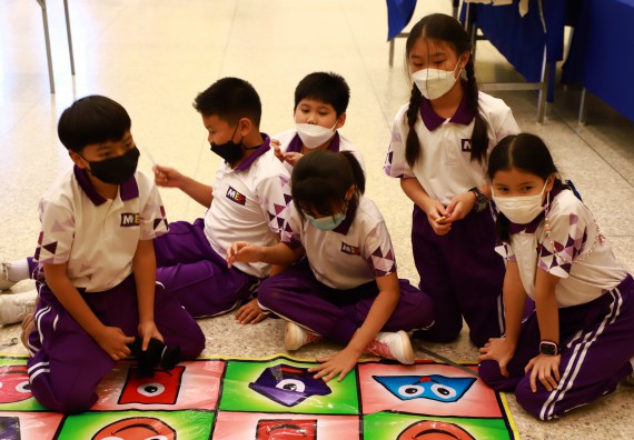 ภาพกิจกรรม  โรงเรียนอนุบาลกำแพงเพชร ร่วมกับคณะวิทยาศาสตร์และเทคโนโลยี จัดโครงการ Science Camp สำหรับนักเรียนห้องเรียนพิเศษ (MEP) ระดับชั้นประถมศึกษาปีที่ 1-6