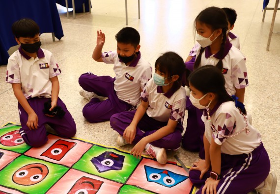 ภาพกิจกรรม  โรงเรียนอนุบาลกำแพงเพชร ร่วมกับคณะวิทยาศาสตร์และเทคโนโลยี จัดโครงการ Science Camp สำหรับนักเรียนห้องเรียนพิเศษ (MEP) ระดับชั้นประถมศึกษาปีที่ 1-6