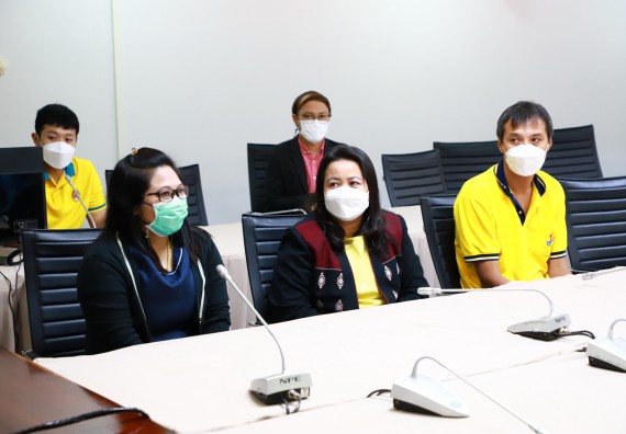 ภาพกิจกรรม  คณะวิทยาศาสตร์และเทคโนโลยีต้อนรับผู้แทนห้างหุ้นส่วนจำกัด โรจนกุลคอมพิวเตอร์และดำเนินการมอบทุนการศึกษา