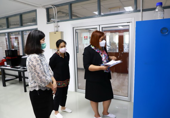 ภาพกิจกรรม คณะวิทยาศาสตร์และเทคโนโลยี มหาวิทยาลัยราชภัฏกำแพงเพชรรับการตรวจประเมินและรับรองห้องปฏิบัติการในรูปแบบ Peer evaluation