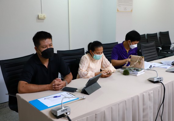 ภาพกิจกรรม  การนำเสนอความก้าวหน้าโครงการพี่เลี้ยงการเข้าสู่ตำแหน่งทางวิชาการ