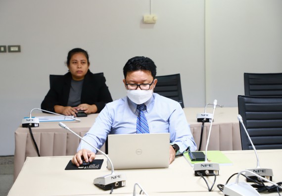 ภาพกิจกรรม  การนำเสนอความก้าวหน้าโครงการพี่เลี้ยงการเข้าสู่ตำแหน่งทางวิชาการ