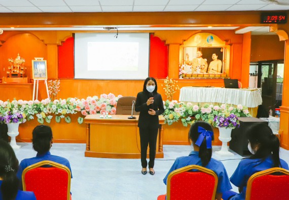 ภาพกิจกรรม  คณะวิทยาศาสตร์และเทคโนโลยี จัดกิจกรรมค่ายวิทยาศาสตร์สัญจร ปีการศึกษา 2565 ให้กับนักเรียนระดับชั้นมัธยมศึกษาตอนปลาย โรงเรียนไทรงามพิทยาคม