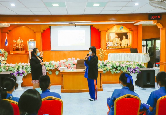 ภาพกิจกรรม  คณะวิทยาศาสตร์และเทคโนโลยี จัดกิจกรรมค่ายวิทยาศาสตร์สัญจร ปีการศึกษา 2565 ให้กับนักเรียนระดับชั้นมัธยมศึกษาตอนปลาย โรงเรียนไทรงามพิทยาคม