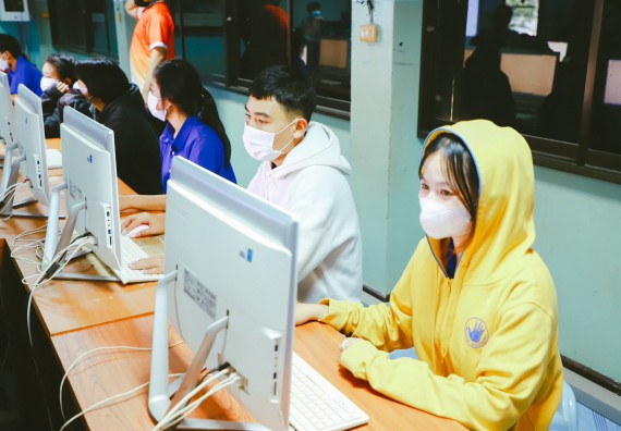 ภาพกิจกรรม  คณะวิทยาศาสตร์และเทคโนโลยี จัดกิจกรรมค่ายวิทยาศาสตร์สัญจร ปีการศึกษา 2565 ให้กับนักเรียนระดับชั้นมัธยมศึกษาตอนปลาย โรงเรียนไทรงามพิทยาคม