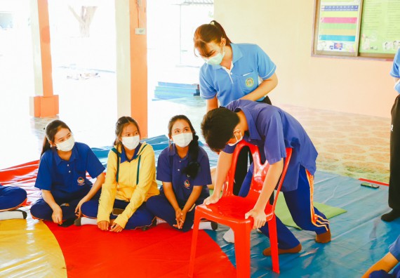 ภาพกิจกรรม  คณะวิทยาศาสตร์และเทคโนโลยี จัดกิจกรรมค่ายวิทยาศาสตร์สัญจร ปีการศึกษา 2565 ให้กับนักเรียนระดับชั้นมัธยมศึกษาตอนปลาย โรงเรียนไทรงามพิทยาคม