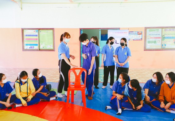 ภาพกิจกรรม  คณะวิทยาศาสตร์และเทคโนโลยี จัดกิจกรรมค่ายวิทยาศาสตร์สัญจร ปีการศึกษา 2565 ให้กับนักเรียนระดับชั้นมัธยมศึกษาตอนปลาย โรงเรียนไทรงามพิทยาคม