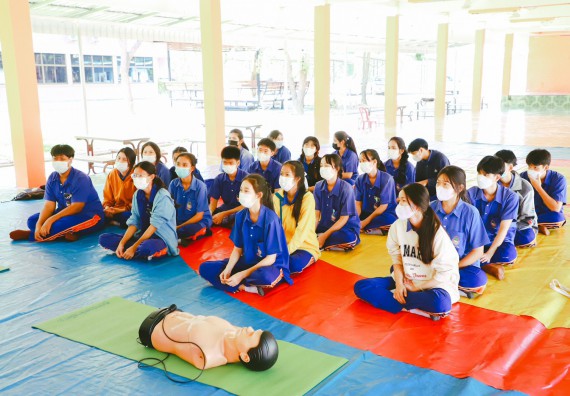 ภาพกิจกรรม  คณะวิทยาศาสตร์และเทคโนโลยี จัดกิจกรรมค่ายวิทยาศาสตร์สัญจร ปีการศึกษา 2565 ให้กับนักเรียนระดับชั้นมัธยมศึกษาตอนปลาย โรงเรียนไทรงามพิทยาคม