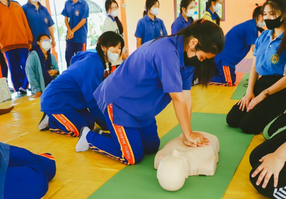 ภาพกิจกรรม  คณะวิทยาศาสตร์และเทคโนโลยี จัดกิจกรรมค่ายวิทยาศาสตร์สัญจร ปีการศึกษา 2565 ให้กับนักเรียนระดับชั้นมัธยมศึกษาตอนปลาย โรงเรียนไทรงามพิทยาคม