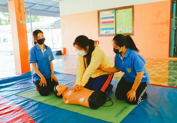 ภาพกิจกรรม  คณะวิทยาศาสตร์และเทคโนโลยี จัดกิจกรรมค่ายวิทยาศาสตร์สัญจร ปีการศึกษา 2565 ให้กับนักเรียนระดับชั้นมัธยมศึกษาตอนปลาย โรงเรียนไทรงามพิทยาคม