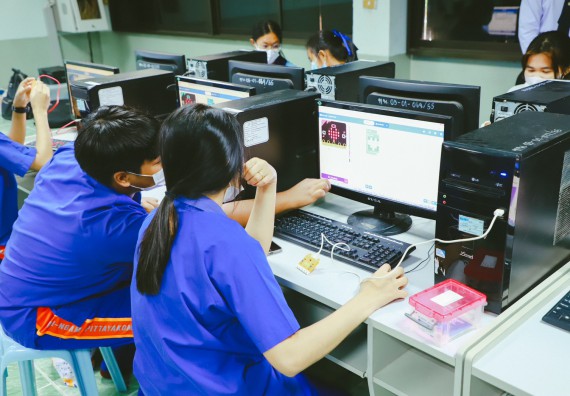 ภาพกิจกรรม  คณะวิทยาศาสตร์และเทคโนโลยี จัดกิจกรรมค่ายวิทยาศาสตร์สัญจร ปีการศึกษา 2565 ให้กับนักเรียนระดับชั้นมัธยมศึกษาตอนปลาย โรงเรียนไทรงามพิทยาคม