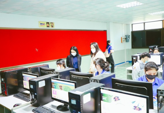 ภาพกิจกรรม  คณะวิทยาศาสตร์และเทคโนโลยี จัดกิจกรรมค่ายวิทยาศาสตร์สัญจร ปีการศึกษา 2565 ให้กับนักเรียนระดับชั้นมัธยมศึกษาตอนปลาย โรงเรียนไทรงามพิทยาคม