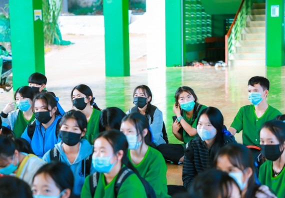 ภาพกิจกรรม  คณะวิทยาศาสตร์และเทคโนโลยี จัดกิจกรรมแนะแนวการศึกษา ให้กับนักเรียนระดับชั้นมัธยมศึกษาปีที่ 6 โรงเรียนป่าไม้อุทิศที่ 4